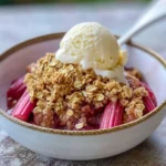 Easy Rhubarb Crisp