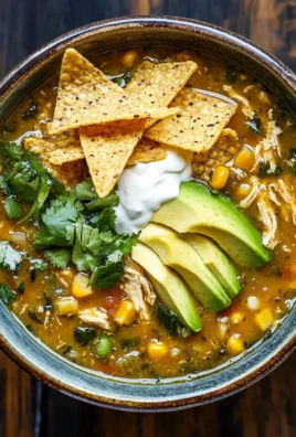 Easy Green Chicken Chili