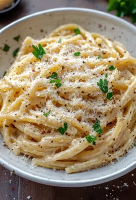 One Pot Creamy Garlic Pasta (Just 20 Minutes!)
